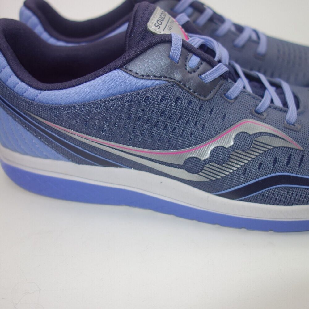 NEW Saucony Kinvara 11 Sneakers Lace Up Running Shoes Gray Purple Girl's 5.5 - Picture 6 of 8